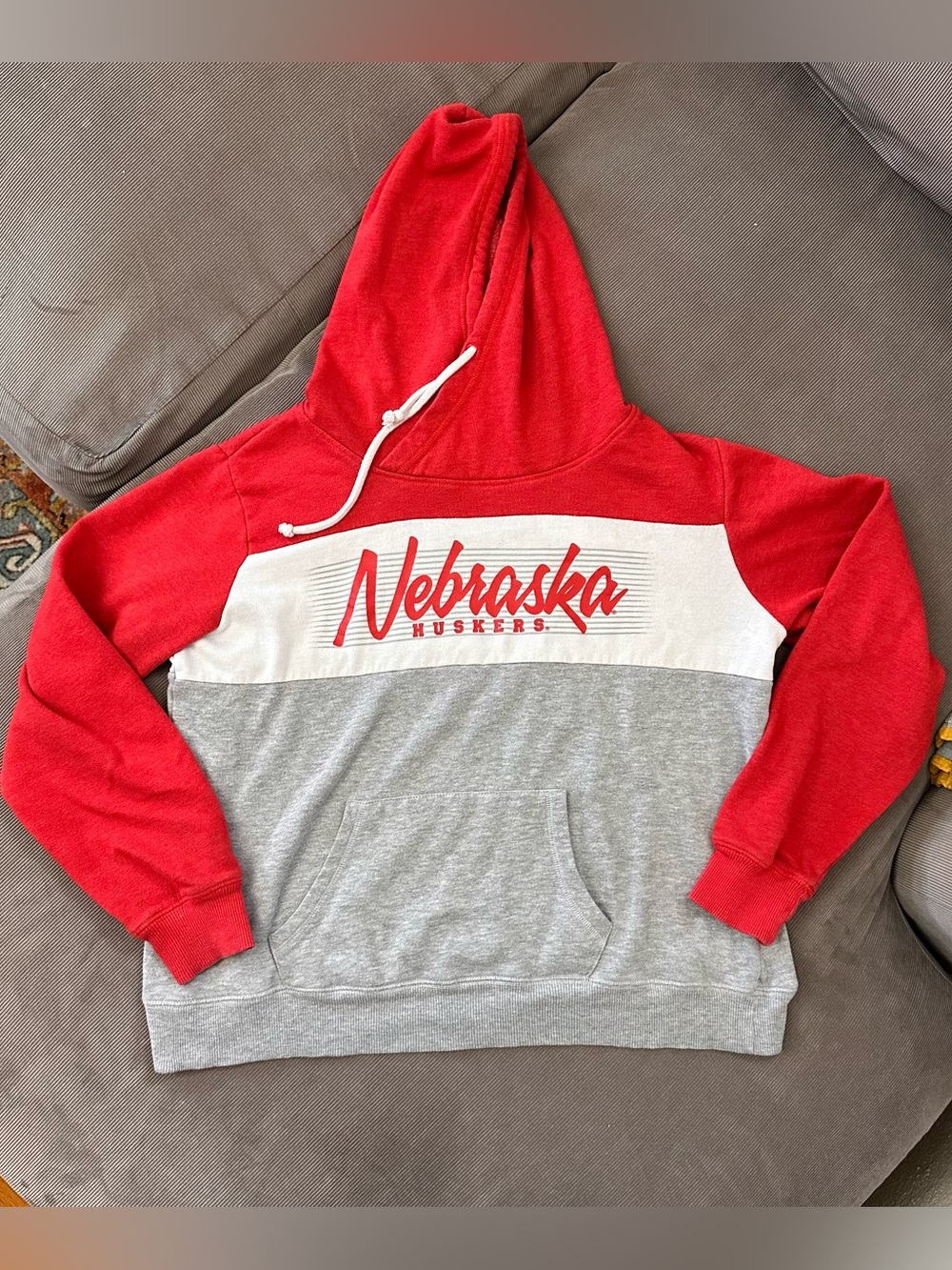 Retro Nebraska Cornhuskers Red White Gray Hoodie Large Spellout Logo
